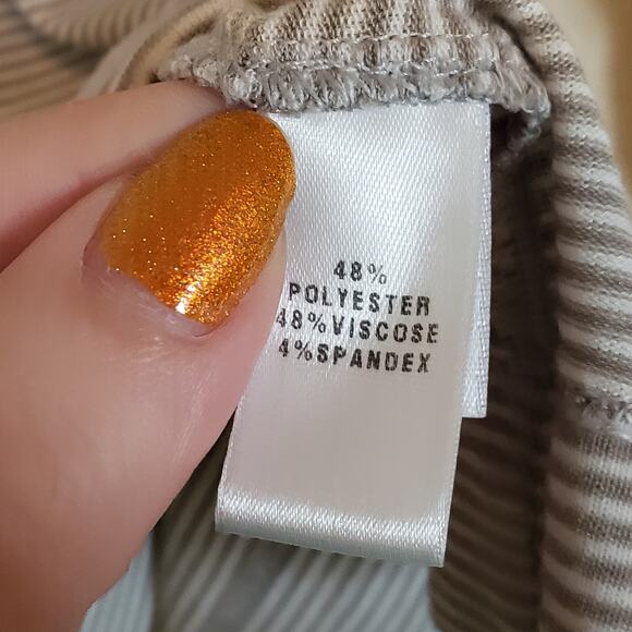 St. John Gray White Mini Striped 3/4 Sleeves Top Women's Medium - Picture 8 of 9